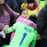 Florin Niță și familia după România - Kosovo FOTO: Ionuț Iordache (GSP)