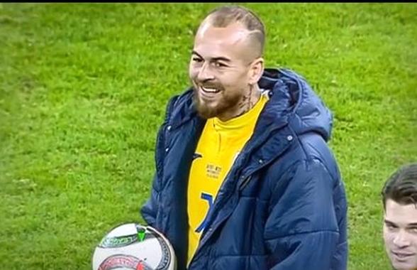 Cele mai tari glume, după ce România - Kosovo a fost abandonat » Ianis Hagi și Denis Alibec au devenit „eroi”