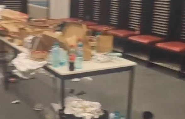 Semn de premeditare?! Ce făceau kosovarii în vestiar în timp ce românii așteptau pe teren reînceperea meciului