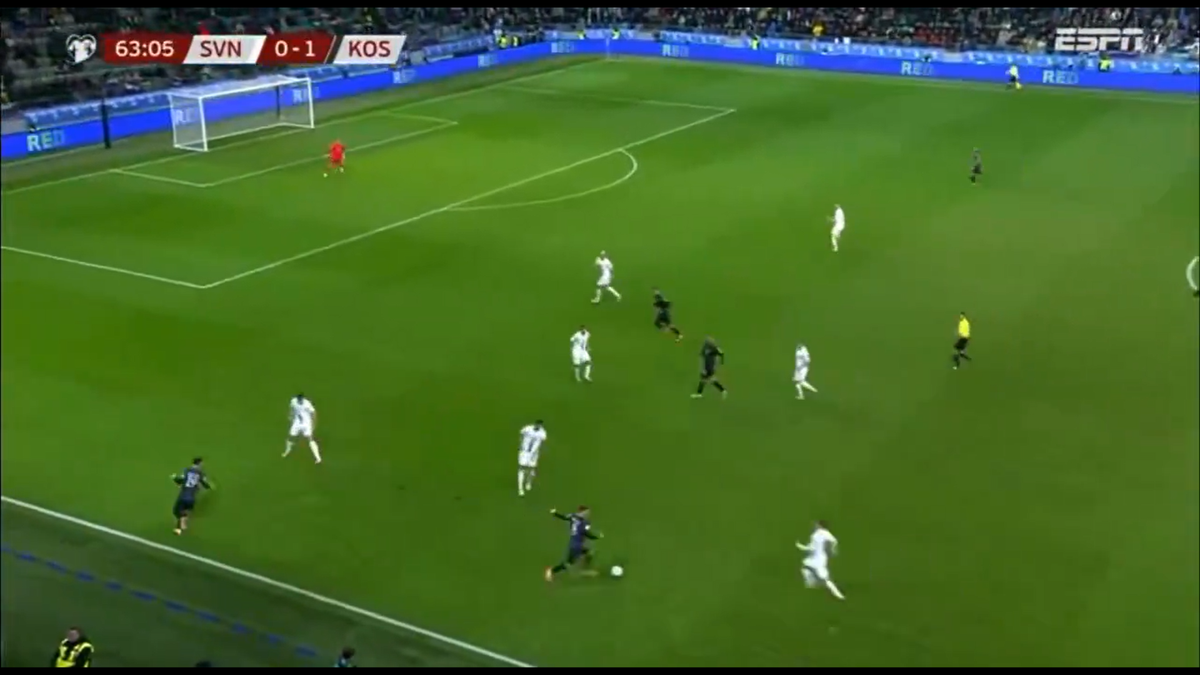 Ce autogol în preliminariile Campionatului Mondial: și-a învins propriul portar cu o execuție „superbă” de la 20 de metri