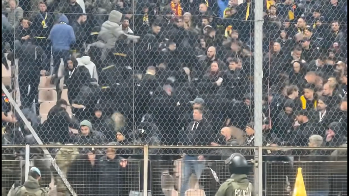 Fanii români au fost bătuți de Armată în Bosnia // foto: captură oslobodjenje.ba