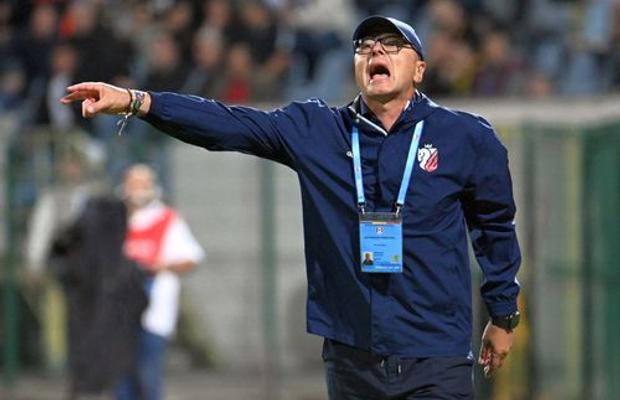 10 declarații tari de la Leo Grozavu! Nu s-a ferit de cuvinte: „Stoperi aleși neinspirat, cum să joci așa?” / „Noi stagnăm, trebuie schimbat totul, doar ne lamentăm”