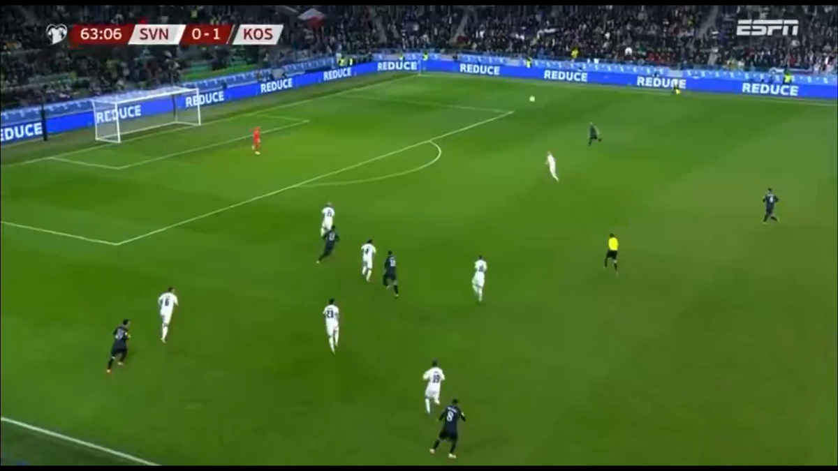 Ce autogol în preliminariile Campionatului Mondial: și-a învins propriul portar cu o execuție „superbă” de la 20 de metri