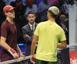 Carlos Alcaraz și Jannik Sinner, în momentul în care finala a fost oprită // foto: Imago Images