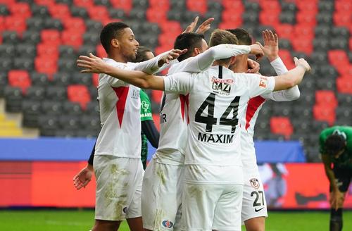 Gaziantep Gazișehir, echipa antrenată de Marius Șumudică, a învins Kocaelispor, scor 3-2, și s-a calificat în optimile Cupei Turciei.