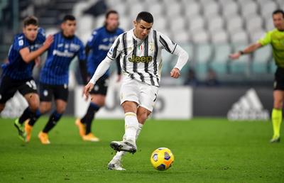 Juventus - Atalanta 1-1. FOTO „Bătrâna Doamnă”, pas greșit în Serie A. Cristiano Ronaldo a ratat un penalty