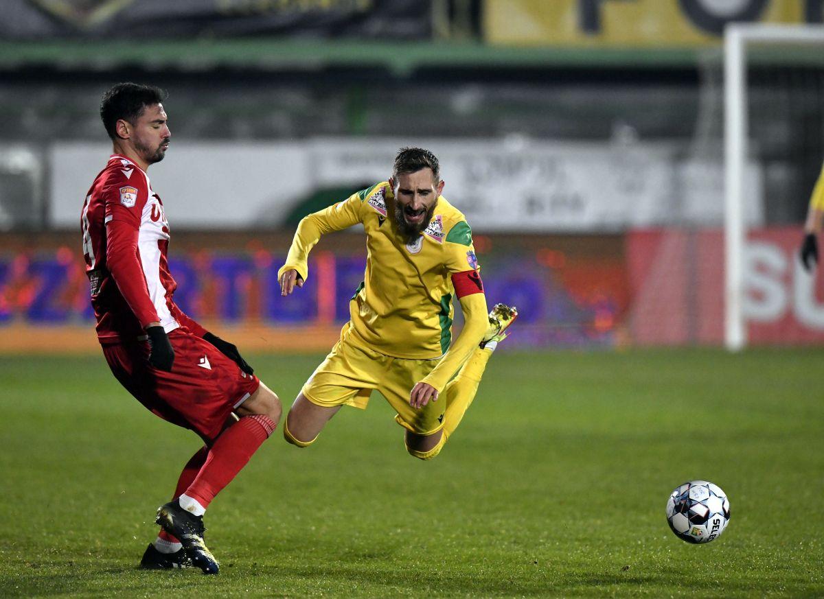 FOTO CS Mioveni - Dinamo