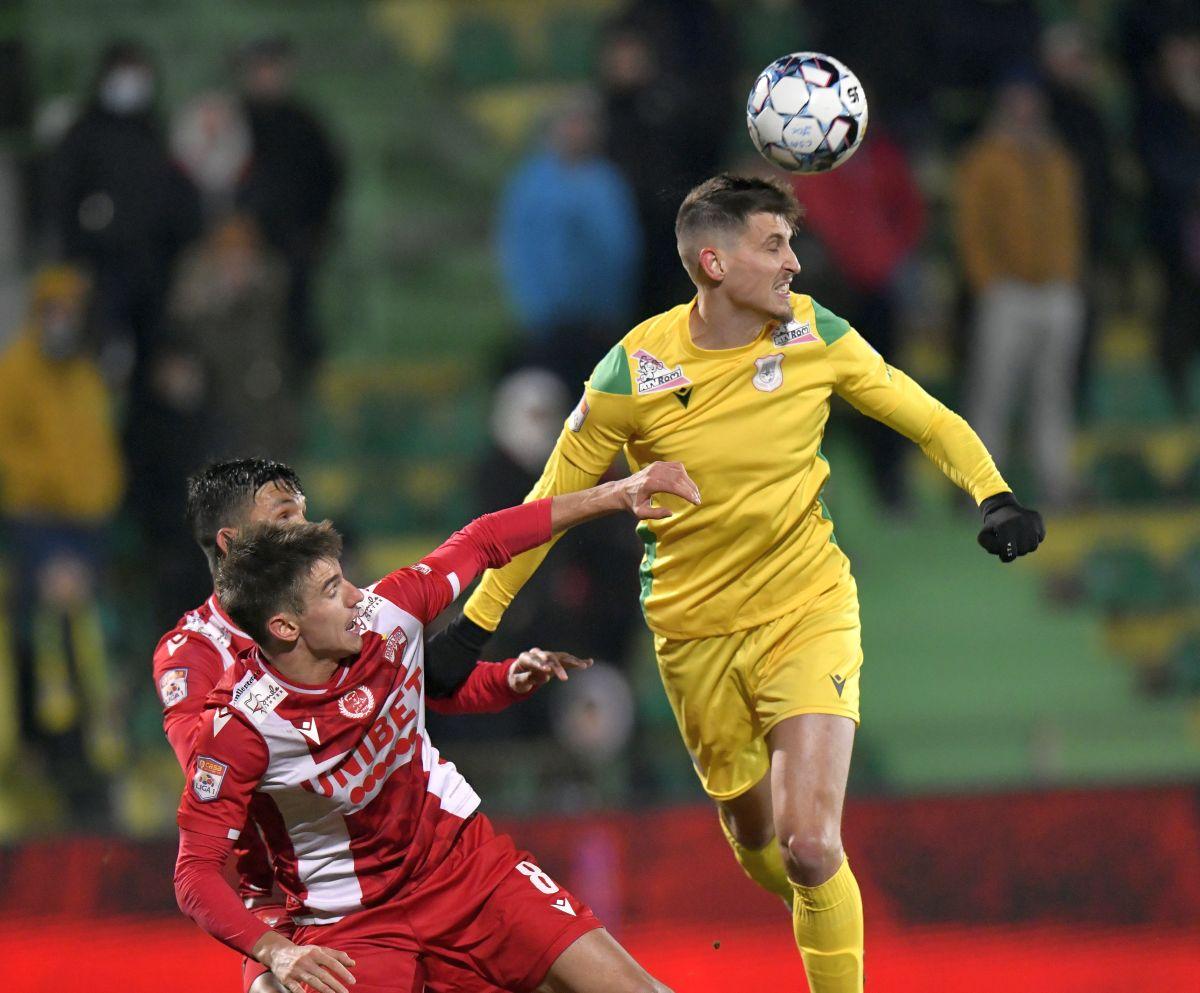 FOTO CS Mioveni - Dinamo