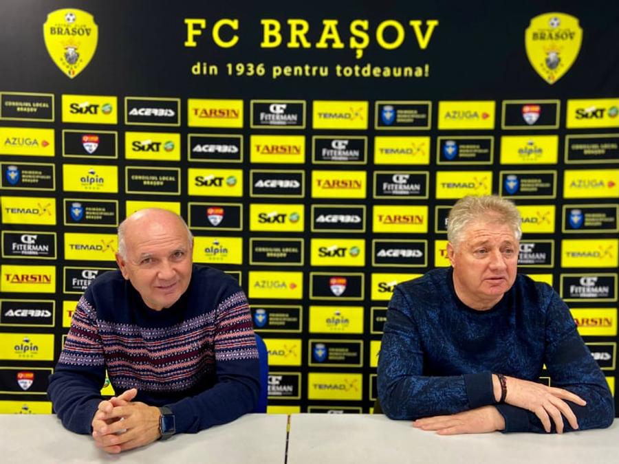 Adrian Szabo, prezentat de președintele Ioan Mărginean FC Brașov are un nou director tehnic: „Nu se pleacă de la zero!”