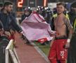 Deian Sorescu a fost dezbrăcat de fanii lui Dinamo, foto: Cristi Preda/GSP