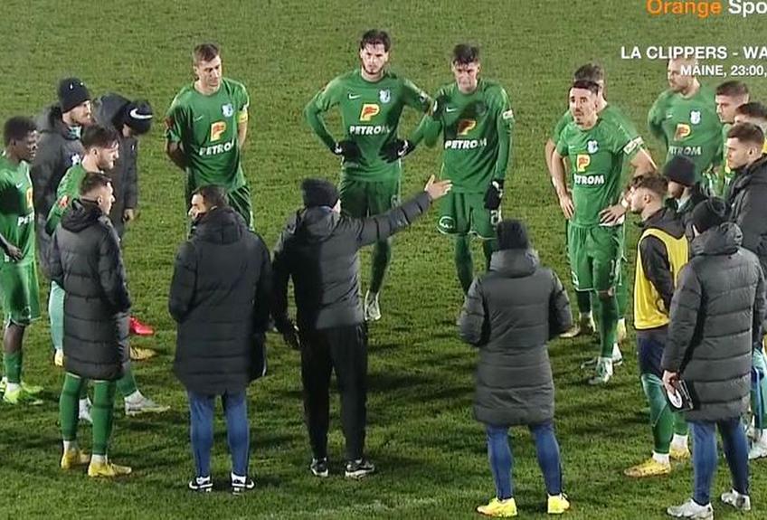 Ședința organizată de Gică Hagi după FC Voluntari - Farul // foto: Orange Sport