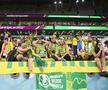 Peste tot printre brazilieni apărea sloganul „Movimiento Verde Amerelo”