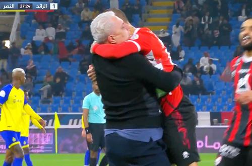 Alexandru Mitriță (27 de ani) a deschis scorul cu un șut superb în meciul pe care Al-Raed l-a pierdut în fața lui Al Nasr, scor 1-3, în runda cu numărul 9 a primei ligi din Arabia Saudită.