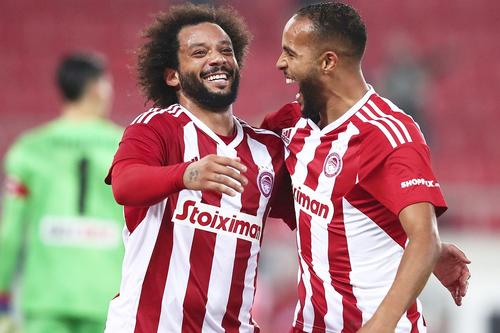 Marcelo Vieira // foto: Twitter @ olympiacosfc