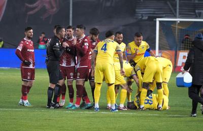 Cu ochii pe Petrolul - Rapid » Pentru cine au venit reprezentanții lui Ludogorets și impresari din Italia la meci