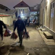 Suporterii lui Poli Iași au realizat o acțiune caritabilă înainte de Crăciun / Sursă foto: Facebook@ A.S. Peluza Nord Iași