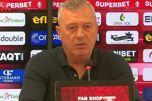 Mircea Rednic (61 de ani), antrenorul de la UTA Arad, resimte faptul că echipa sa nu poate juca meciurile de acasă pe propriul stadion.