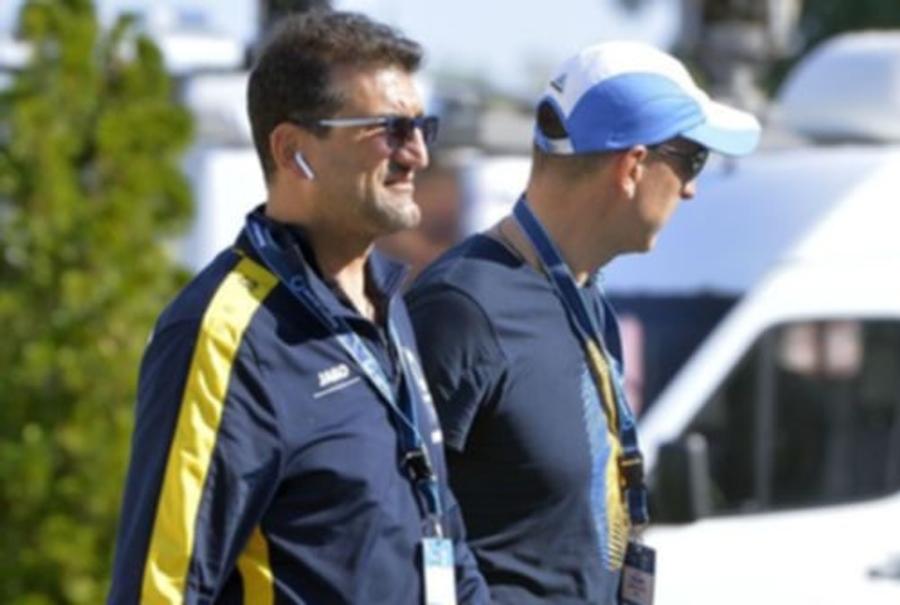 Antonio Colamonici alături de Dorin Alupei: ultimul a fost în 2021 într-un diferend aspru cu Elisabeta Lipă, azi conduce lotul olimpic după plecarea italianului Foto: GSP Antonio Colamonici, antrenorul de aur al României la Jocurile Olimpice, devastator: „M-au tratat ca pe un nimic!” + Scandalul primelor și un proces de sute de mii de euro: „Președinte penibil”