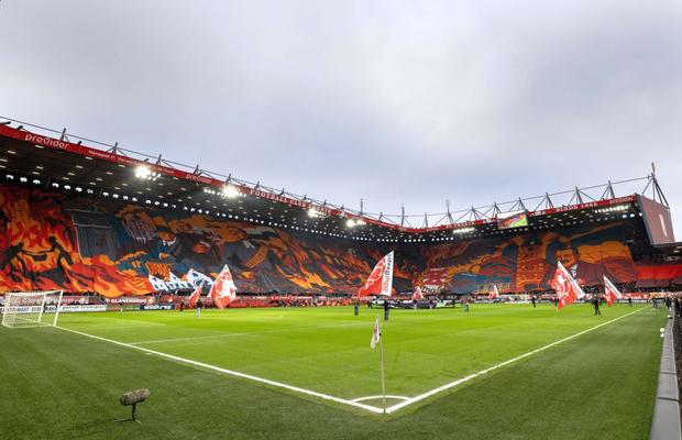 „Cea mai mare scenografie din istorie” » Imagini fabuloase pe stadionul din Europa