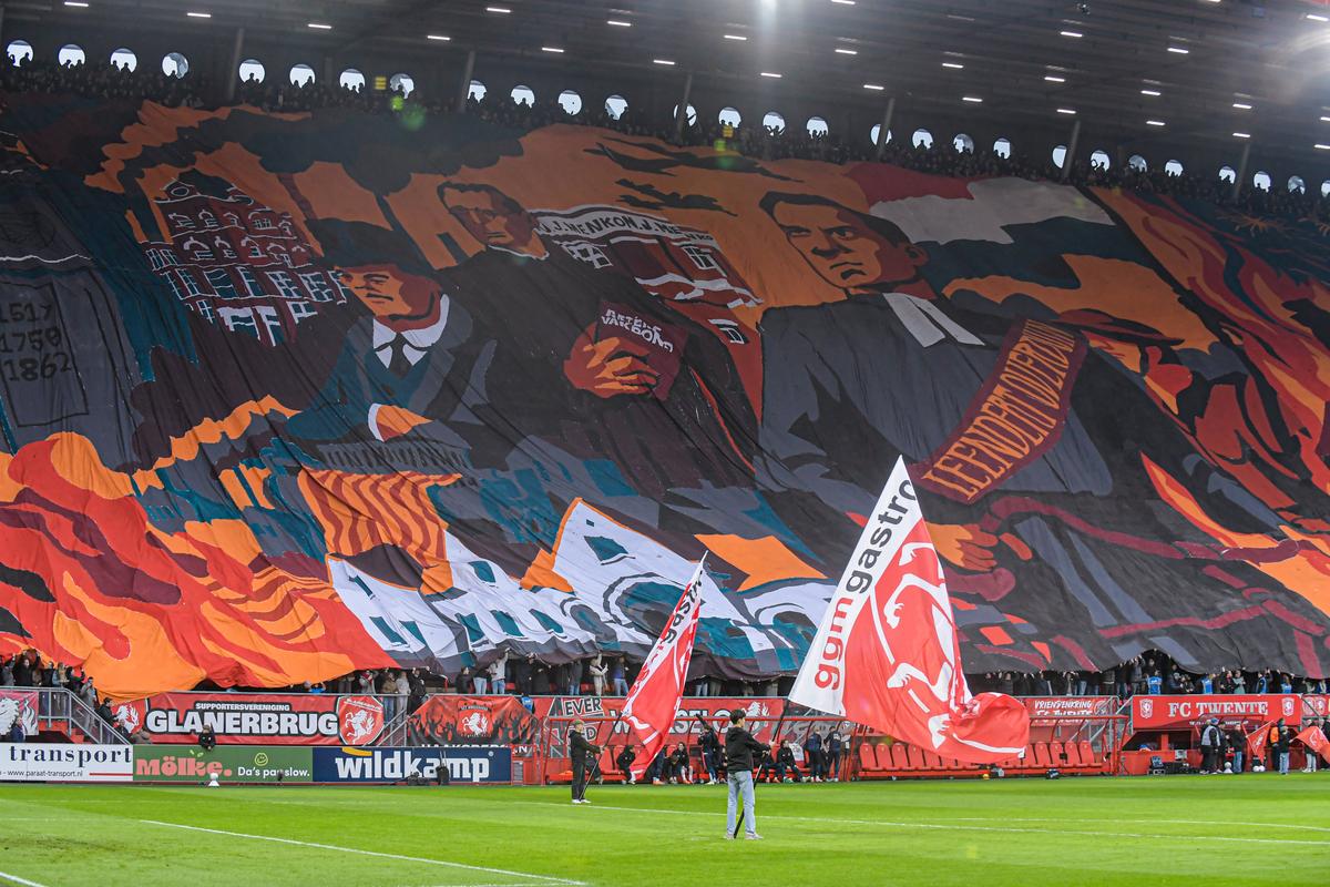 „Cea mai mare scenografie din istorie” » Imagini fabuloase pe stadionul din Europa