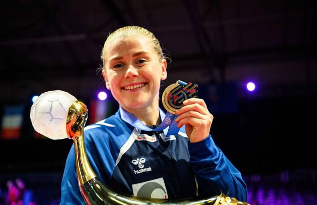 Din ce sunt făcute medaliile de la Campionatul Mondial de handbal feminin: peste 100 de cluburi au contribuit