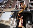 Barul doamnei Muriel, care va ieși la pensie după 46 de ani în care a servit bere fanilor lui Lens / Foto: Imago