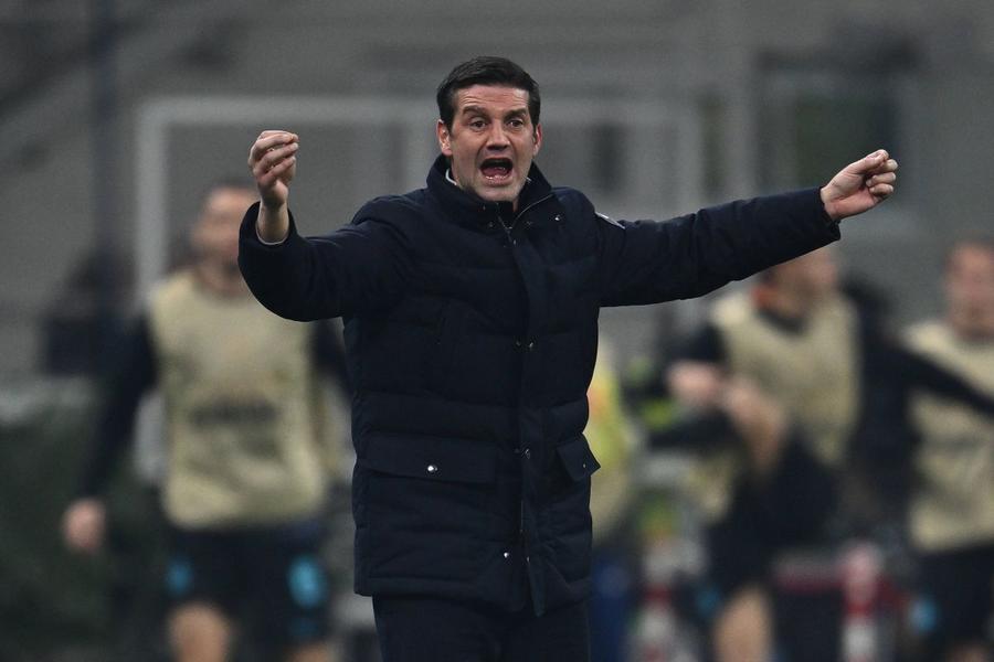 Cristi Chivu este lider în Serie A cu Inter după 15 etape din acest sezon / Foto: Imago „Doctor Cristian și Mister Chivu”! » Antrenorul lui Inter este un „lider cameleonic: între Mourinho și Gasperini”