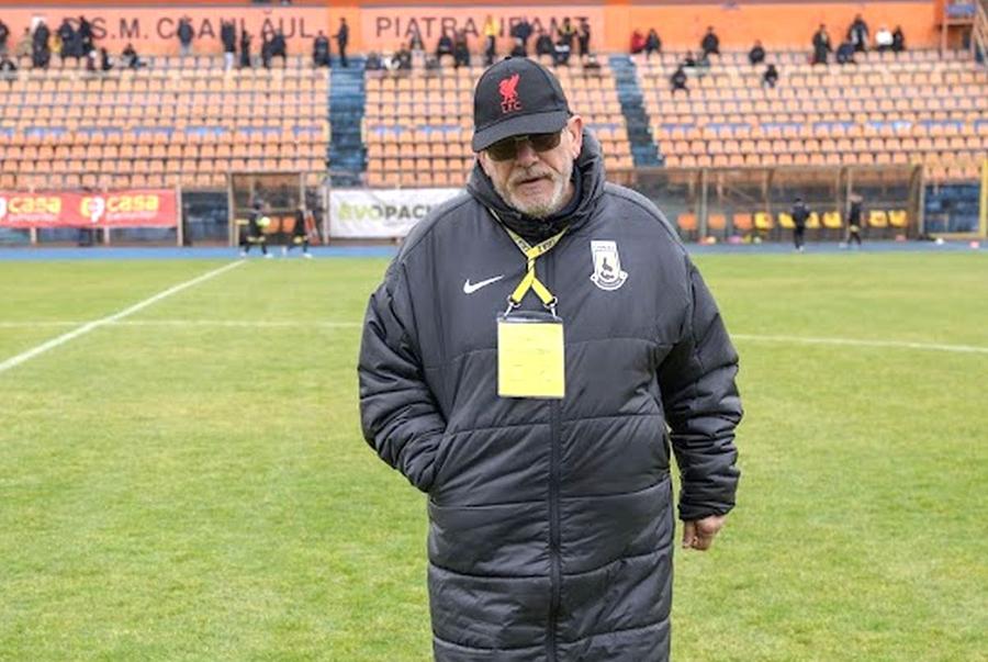 Cristi Pustai, antrenor Ceahlăul Piatra Neamț // FOTO: Facebook @CSM Ceahlăul Piatra Neamț Antrenorul echipei de tradiție, apel disperat către autorități: „E păcat să lase clubul să se desființeze”