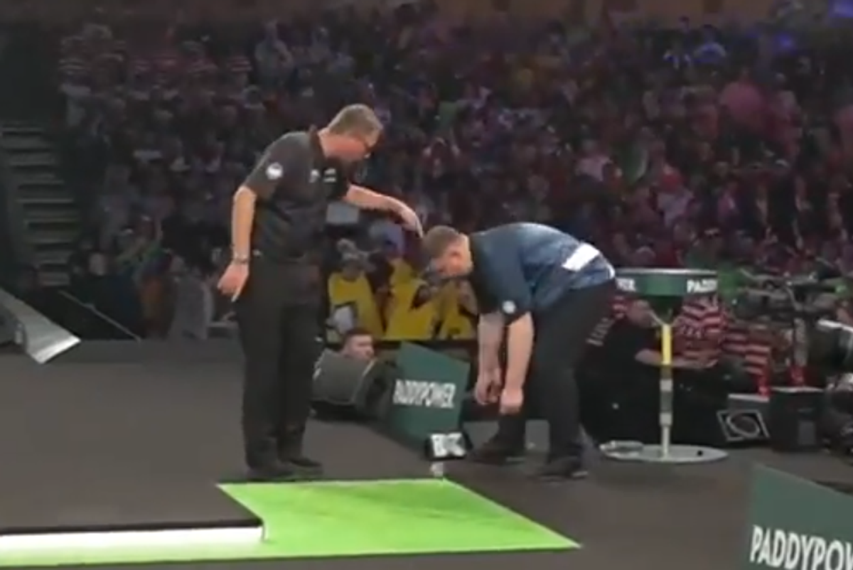 Cameron Menzies, incident la Campionatul Mondial de Darts