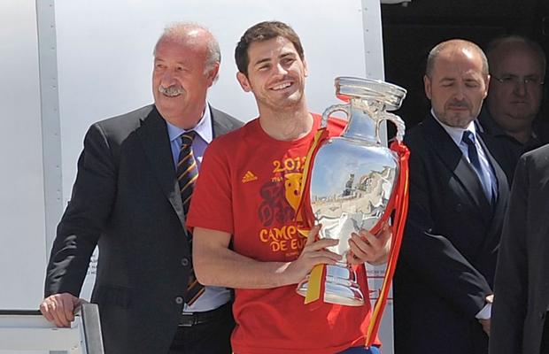 Surpriză imensă în Spania! Iker Casillas candidează în martie la alegerile pentru președinția Federației Spaniole?! Fanii îl susțin