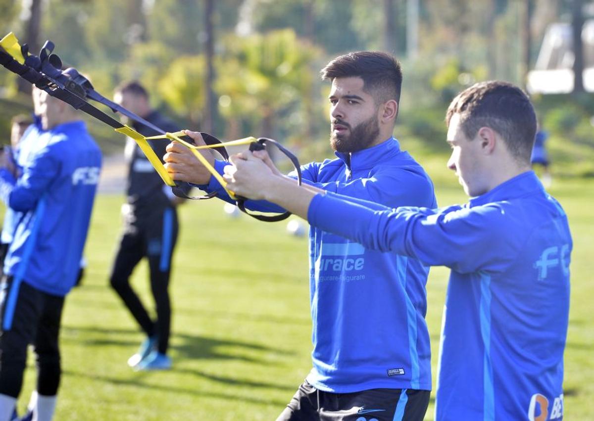 FCSB // CORESPONDENȚĂ GSP DIN SPANIA » VIDEO + FOTO Mirel Rădoi și Adrian Mutu, în cantonamentul celor de la FCSB