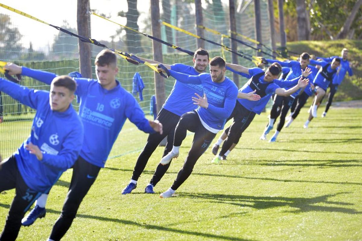GSP LIVE // VIDEO Corespondență GSP din Spania » Cele mai noi detalii de la FCSB și Dinamo: „FCSB are nevoie de atacant” + „Mattia Montini pleacă din cantonament”