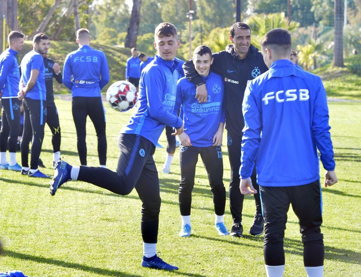 GSP LIVE // VIDEO Corespondență GSP din Spania » Cele mai noi detalii de la FCSB și Dinamo: „FCSB are nevoie de atacant” + „Mattia Montini pleacă din cantonament”