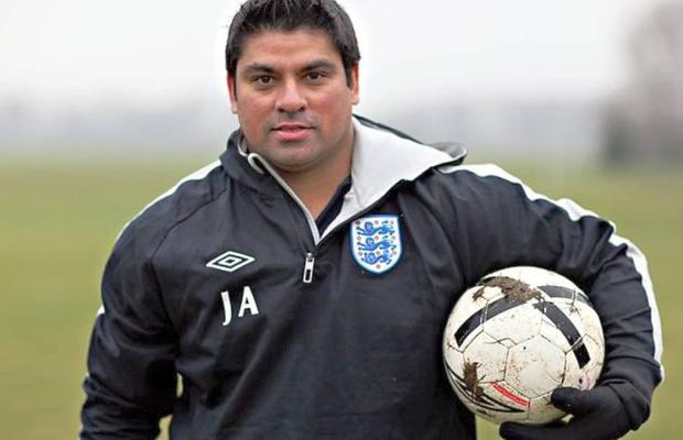 Judan Ali, discipolul lui Johan Cruyff care vrea să califice Maldive la Mondialul din Qatar » Printre posibilii antrenori se află nume celebre!