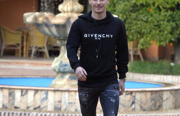 DINAMO // VIDEO Valentin Lazăr, despre investitorii din Emirate: „Șeicii iau cluburi mari din Europa” » Ce spune de postura de căpitan