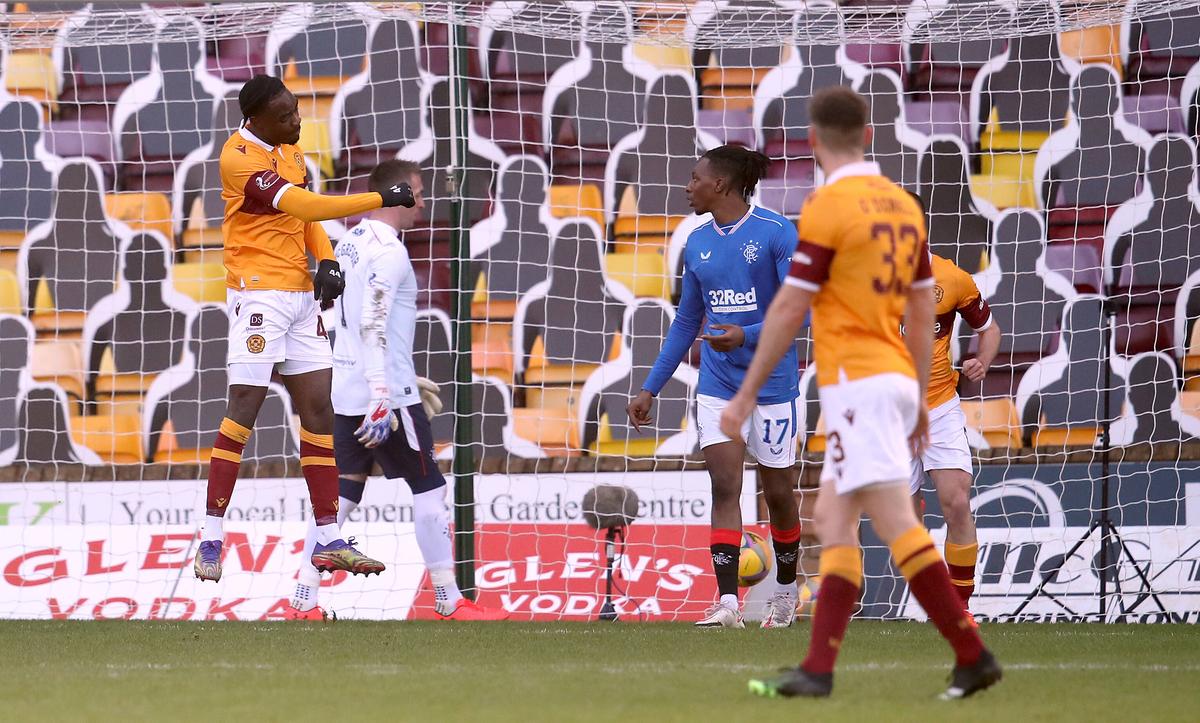 MOTHERWELL – RANGERS 1-1. Steven Gerrard, nemulțumit de Rangers până la înlocuirea lui Ianis Hagi: „Am fost nevoit să îl schimb, să transmit un mesaj”