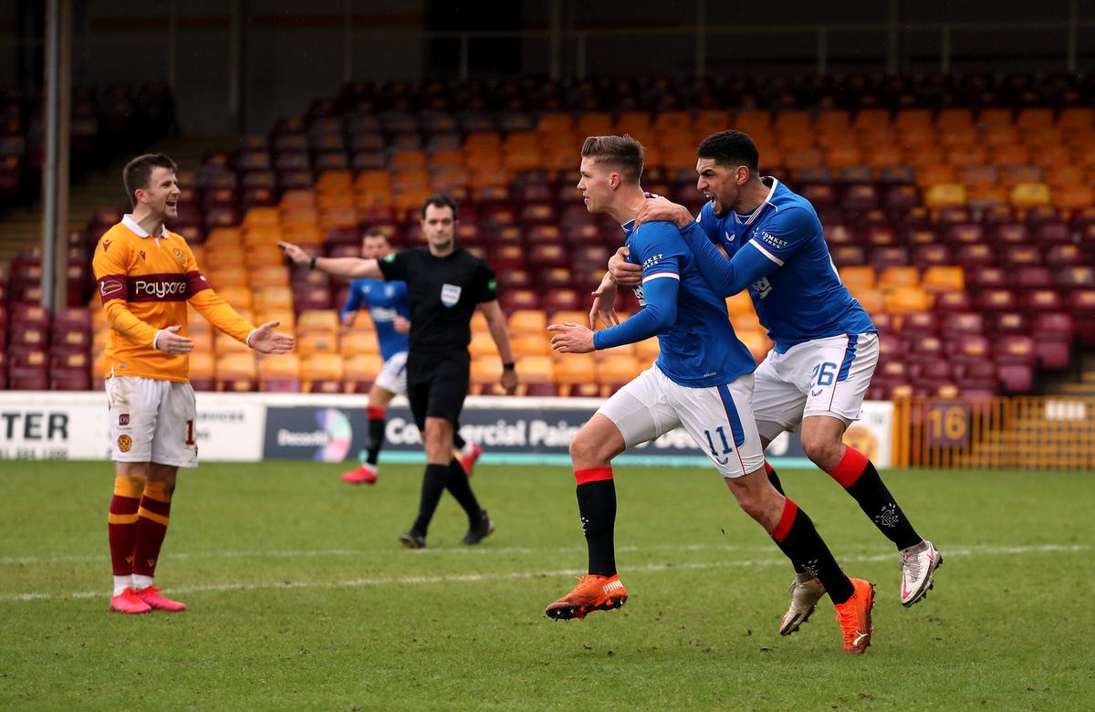 MOTHERWELL – RANGERS 1-1. Steven Gerrard, nemulțumit de Rangers până la înlocuirea lui Ianis Hagi: „Am fost nevoit să îl schimb, să transmit un mesaj”