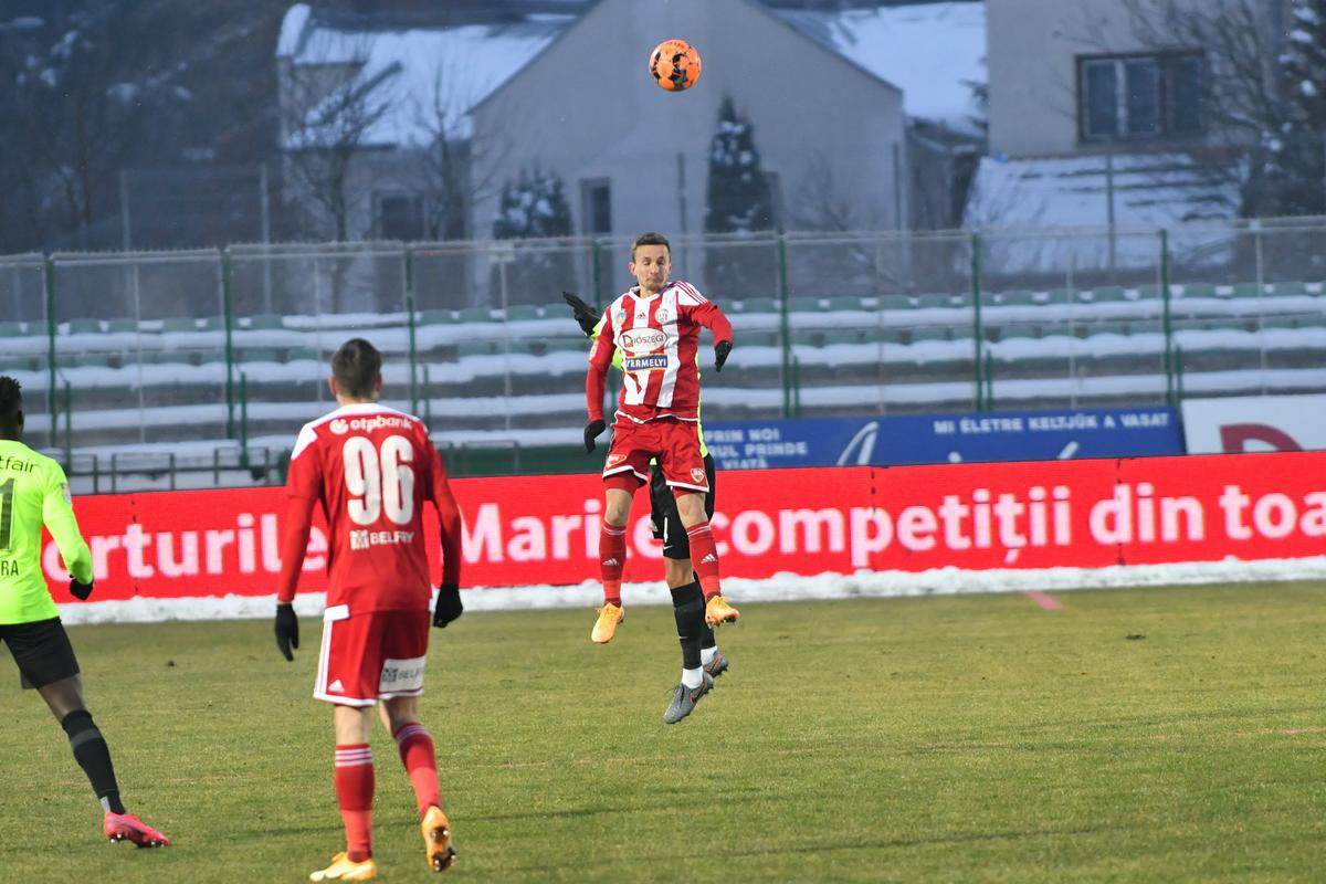 FOTO+VIDEO. Sepsi - CFR Cluj 0-1 » Victorie la limită pentru campioană în „Epoca de gheață”
