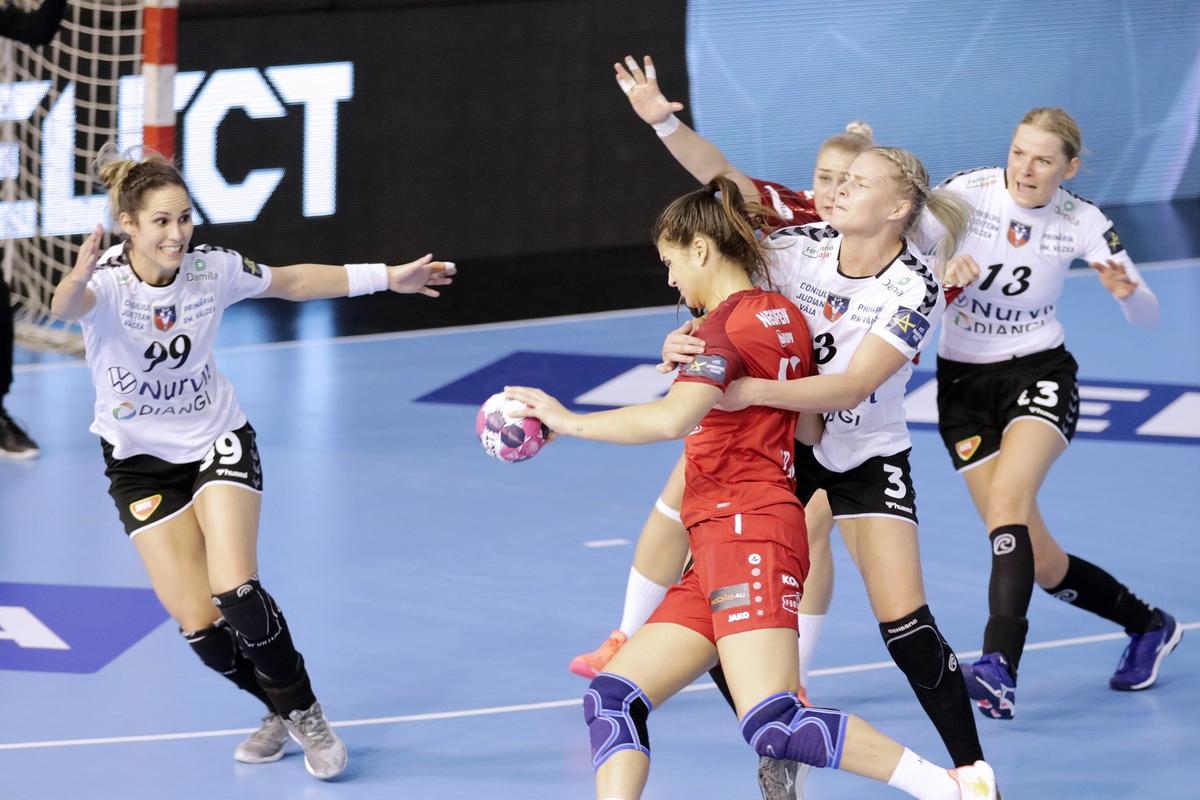 Podravka Koprivnica - SCM Rm. Vâlcea 25-27 » Oltencele obțin prima victorie în grupele Ligii Campionilor