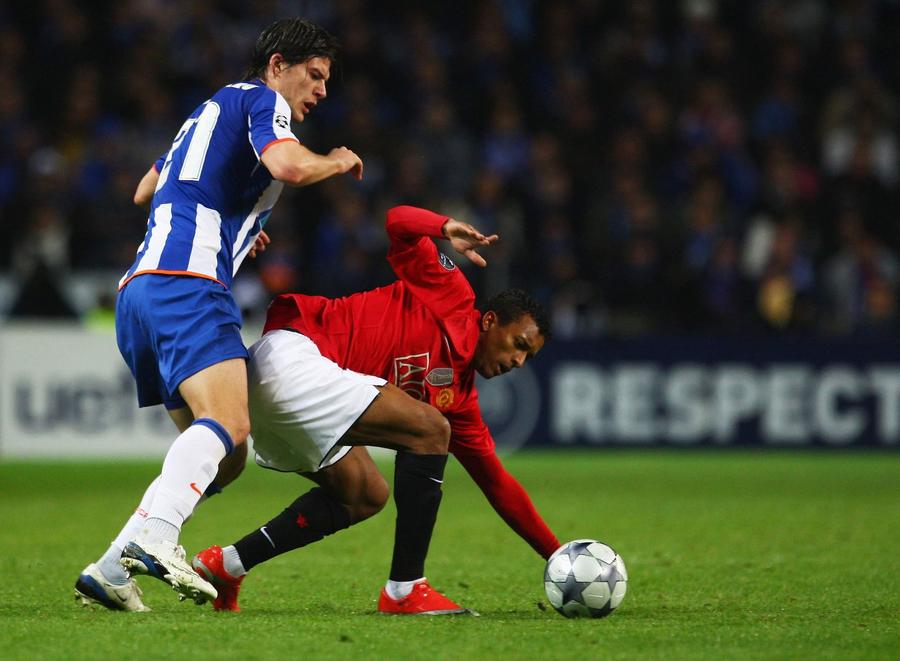 Săpunaru, slalom printre superstaruri » Ce spune despre duelurile cu Ronaldo, Benzema, Rooney sau Pogba