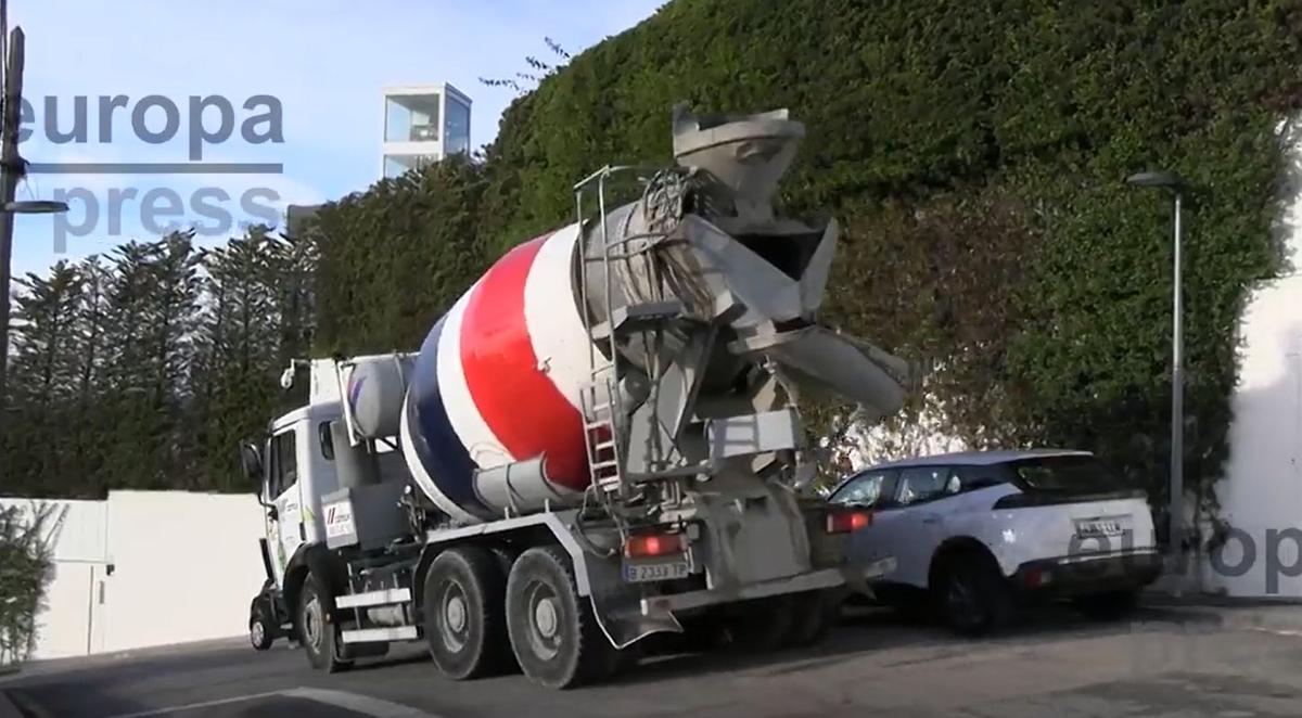 Shakira, decizie radicală! Vrea un zid de beton între casa ei și casa părinților lui Pique