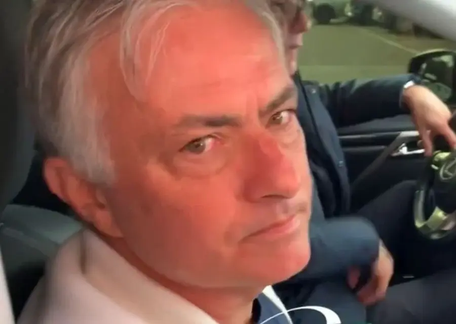 Mourinho dat afară!