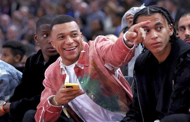 Ofertă demnă de cărțile de istorie pentru Mbappe: „Ceva nemaivăzut, Roma Antică, Grecia Antică și piramidele Egiptului la picioarele lui!”
