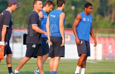 Ilie Dumitrescu i-a lăsat mască pe toți la antrenamentul FCSB: „Stop, salir con la pelota!” » Regula prin care i-a uimit pe fotbaliști
