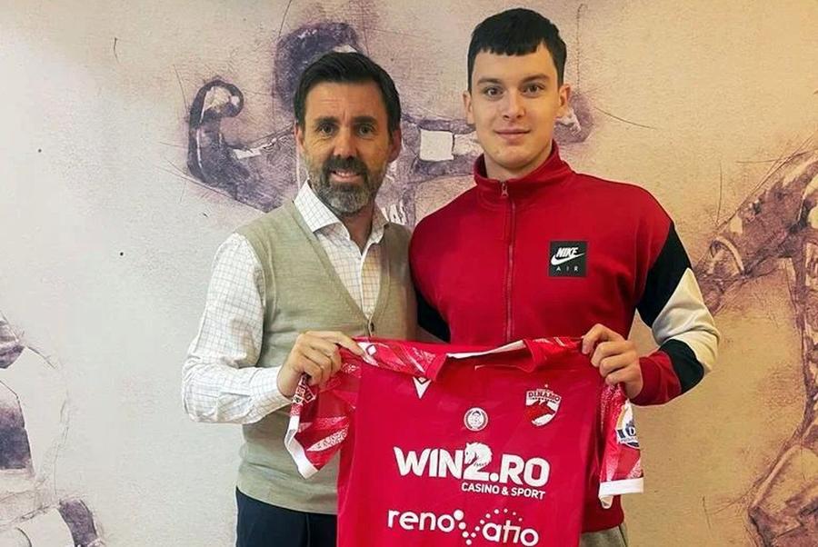 Zeljko Kopic, alături de noul jucător al lui Dinamo, Petru Neagu „Are calitate băiatul!” » Portretul moldoveanului transferat de Dinamo: Kopic și-a luat „bijutier”!