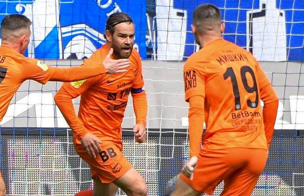 Eric Bicfalvi a semnat » Unde își va încheia cariera fostul jucător de la FCSB și Dinamo