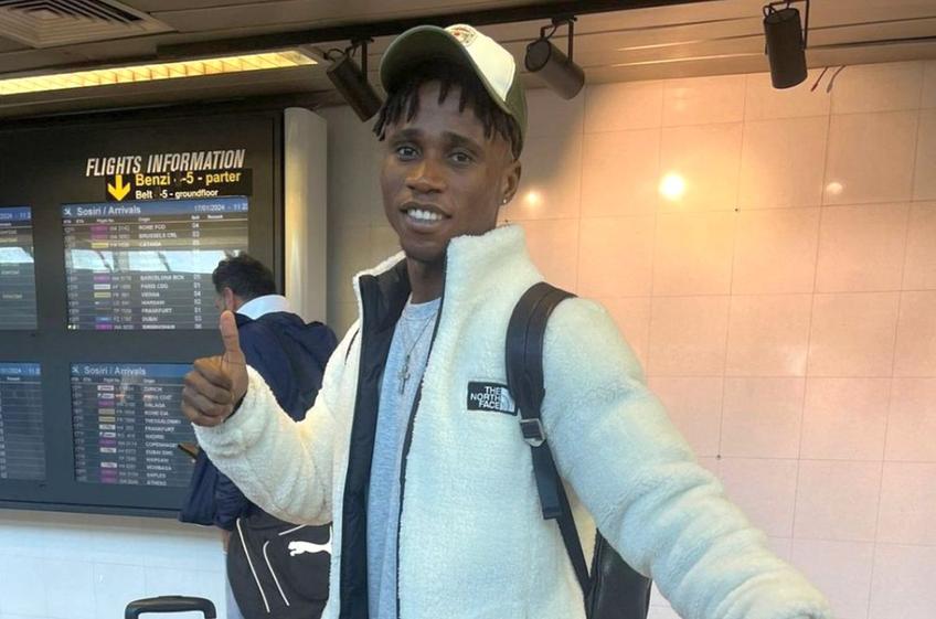 Nana Antwi, noul fundaș de la FCSB, a sosit la București