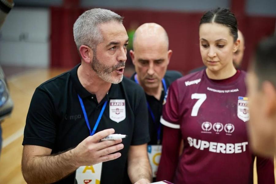 David Ginesta Montes/Foto: Facebook (Handbal Rapid București) Surpriză pe banca naționalei de handbal a Turciei! Costică Buceschi a fost înlocuit de antrenorul unei echipe din „Liga Florilor”