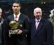 Cristiano Ronaldo, între legendarii Denis Law și Sir Bobby Charlton, la festivitatea decernării Balonului de Aur în 2008 / Foto: Imago