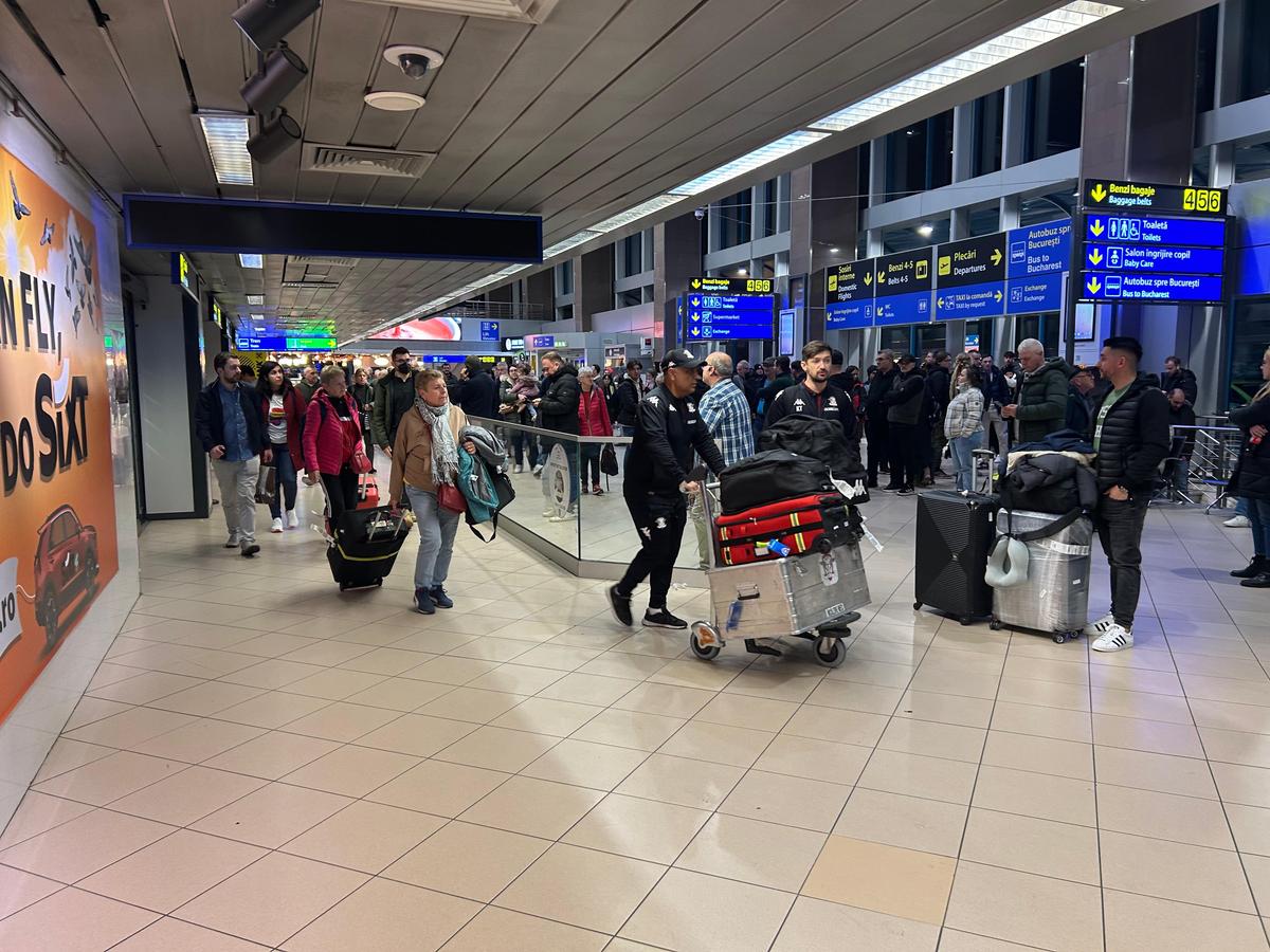 Alexandru Pașcanu a ajuns la București după cantonamentul din Dubai